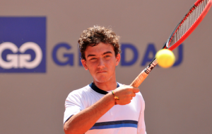 Brasileiro Buggia é campeão dos 16 anos