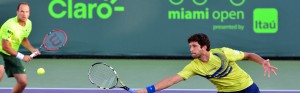 Melo e Soares avançam à semi do Miami Open