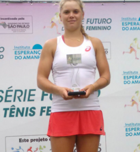 Laura Pigossi é vice-campeã em SP
