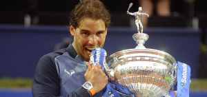 Nadal iguala recorde de Vilas, com 9o. trofeu em Barcelona
