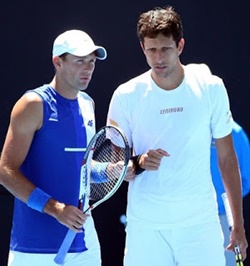 Melo e Kubot peq