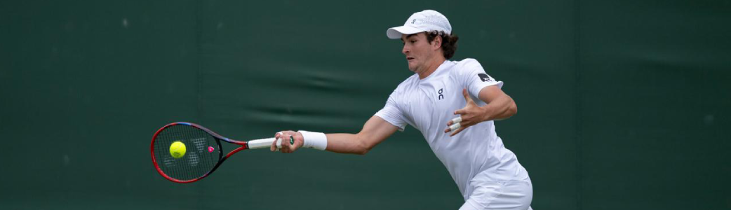 João Fonseca enfrenta Bautista Agut na estreia em Wimbledon