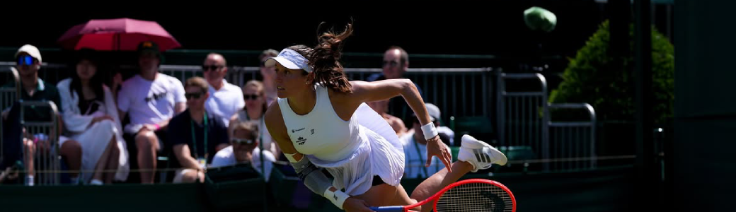 Luisa Stefani vence mais uma e chega às quartas de Wimbledon pela 3ª vez